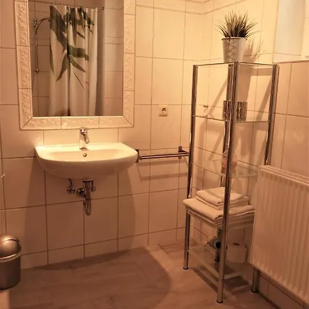 Am Koenigsberg Apartamento *